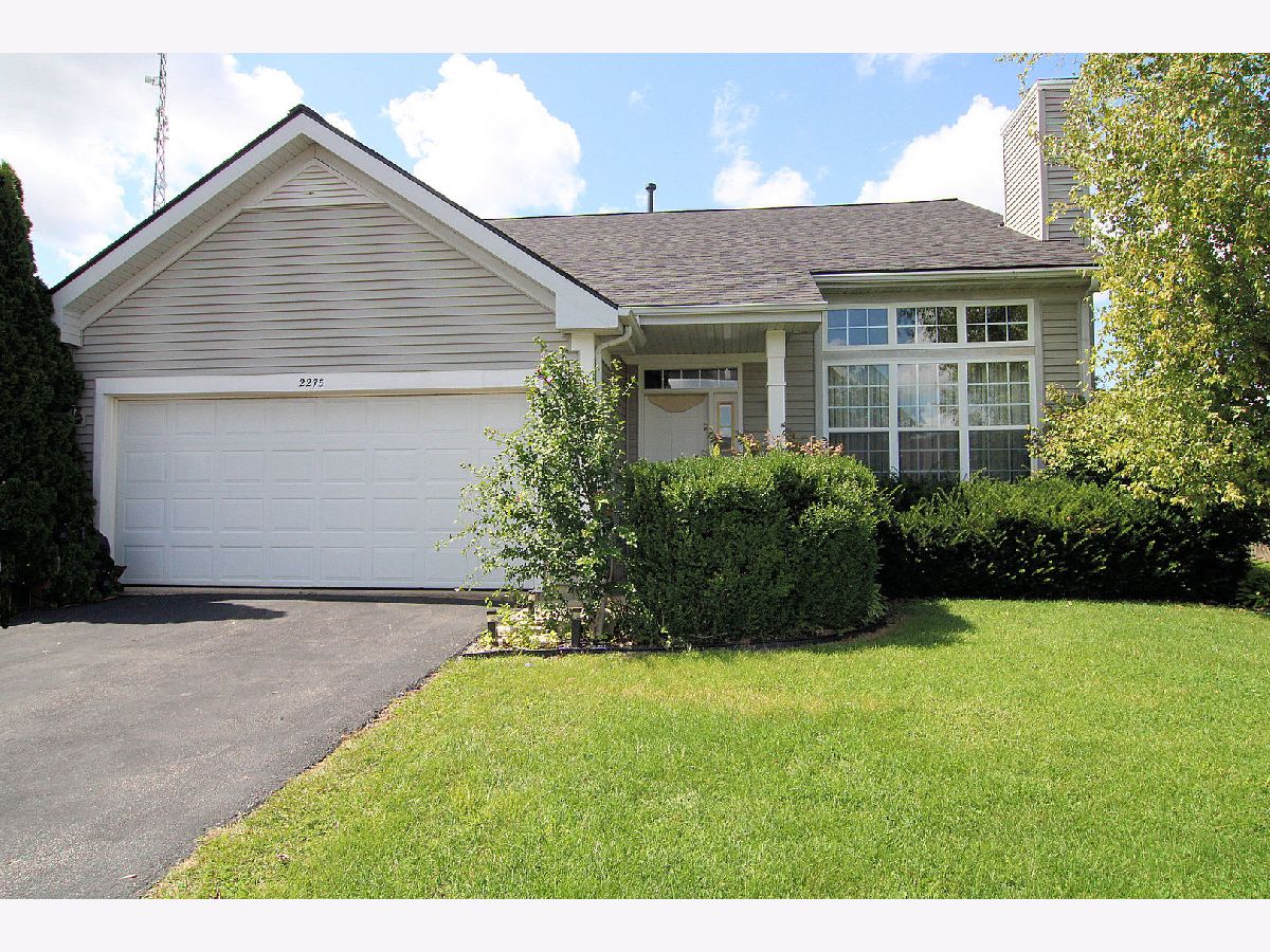  For Sale Belvidere Illinois, 2275 Oakwood Drive