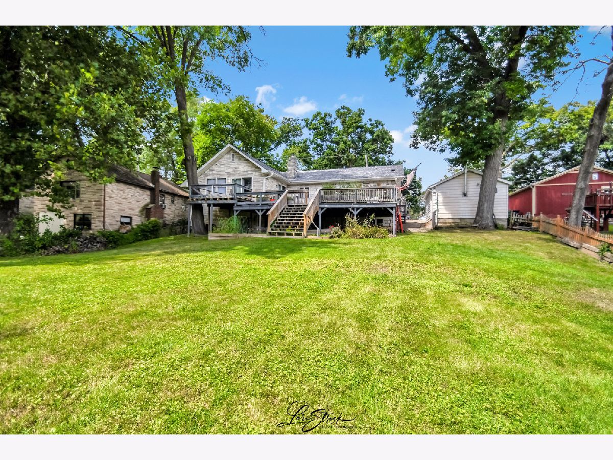  For Sale Antioch Illinois, 38871 Lakeview Avenue