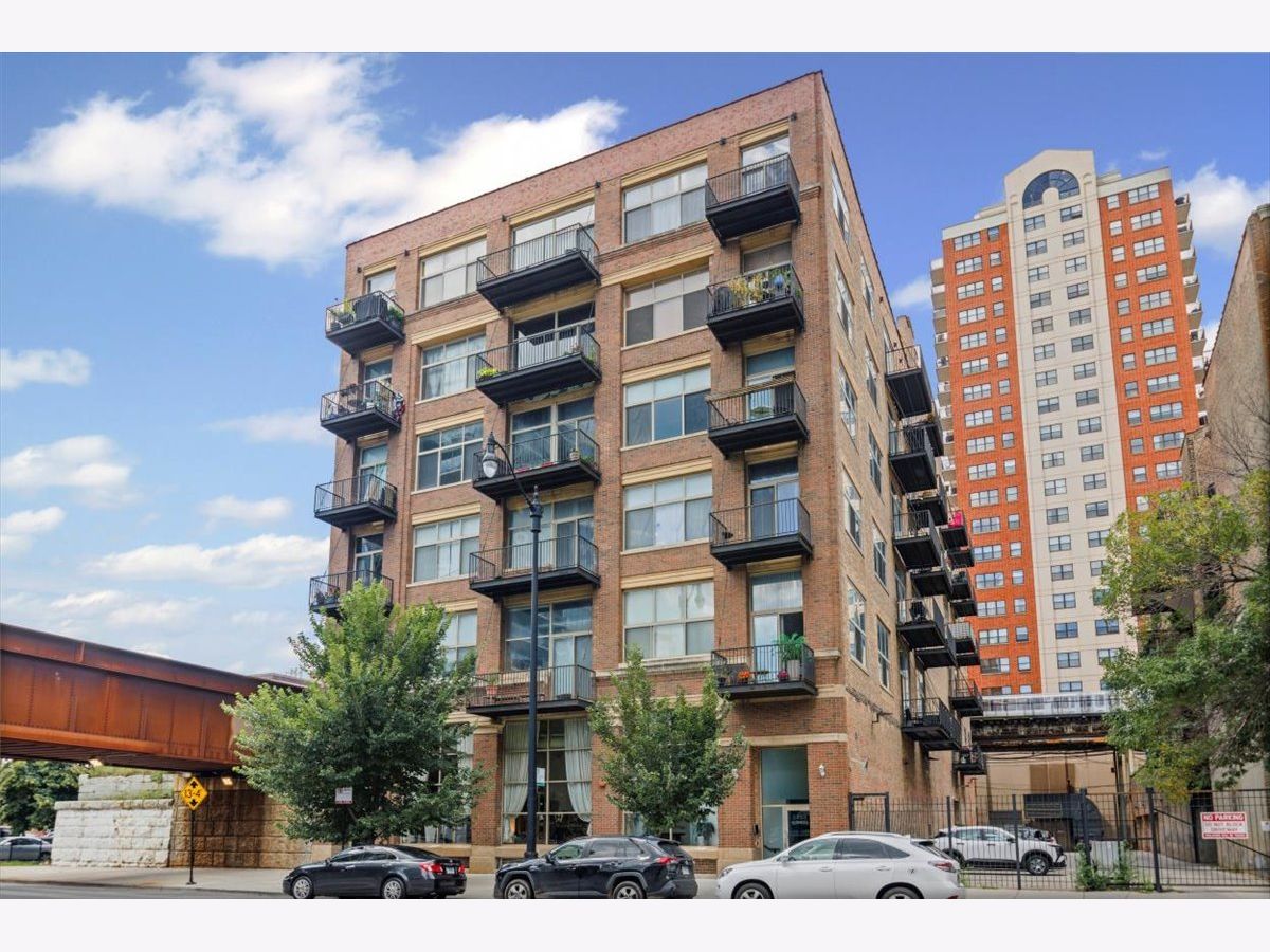 Condos & Townhomes For Sale Imperial Lofts Chicago Illinois, 1528 Wabash Avenue
