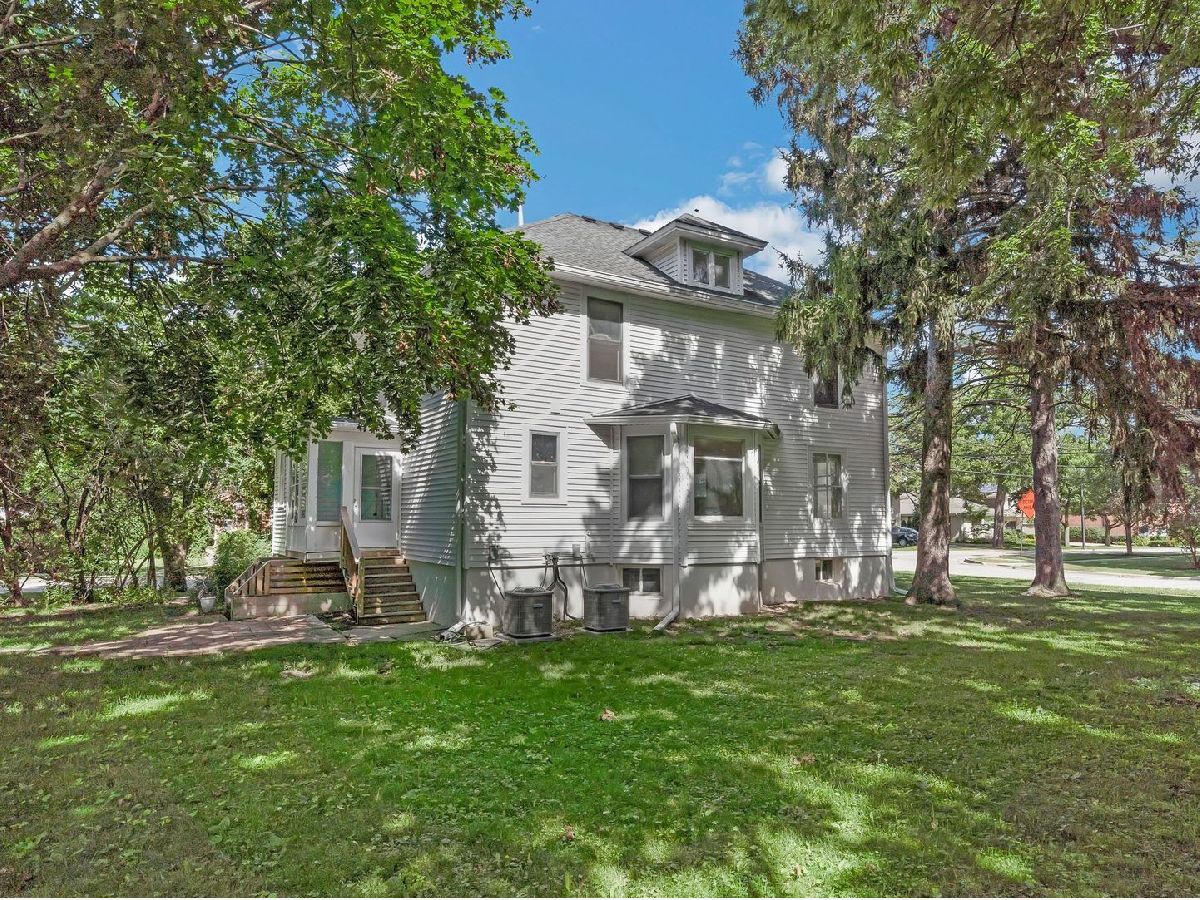  For Sale Deerfield Illinois, 913 Sunset Court