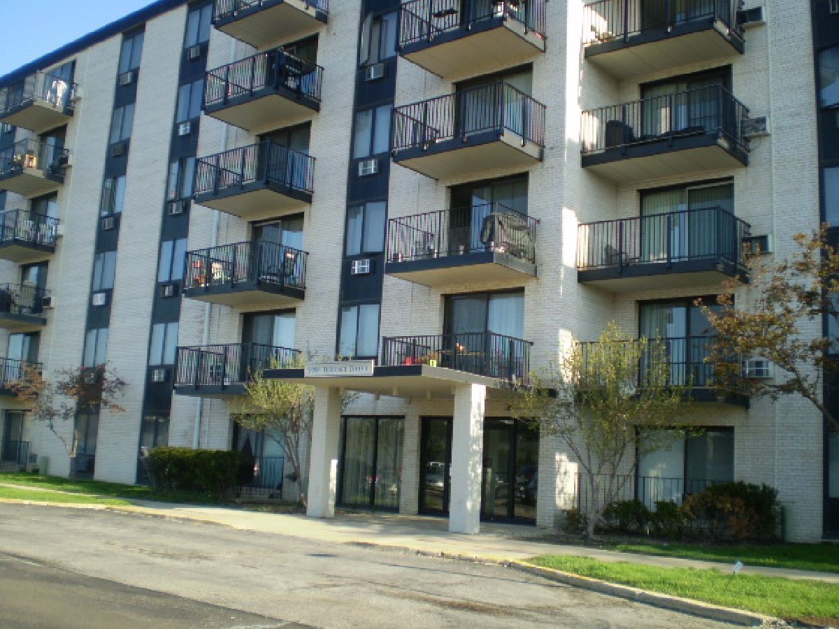  For Rent Niles Illinois, 9098 Terrace