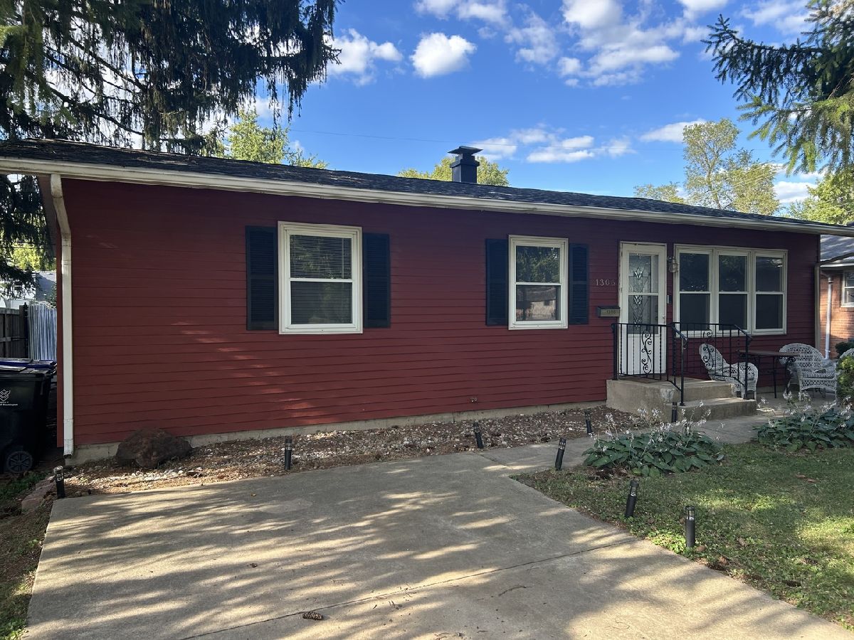  For Sale Bloomington Illinois, 1306 Croxton Avenue