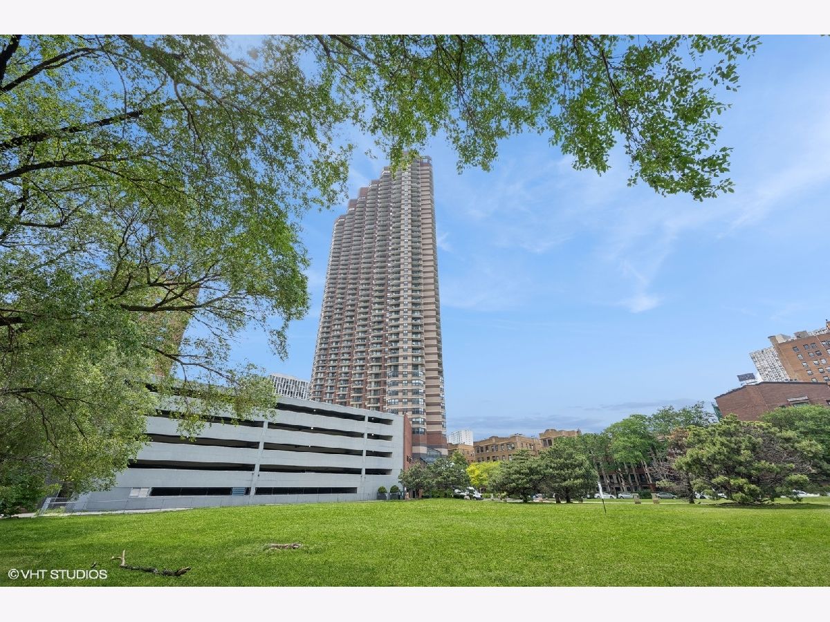  For Rent Chicago Illinois, 3660 Lake Shore