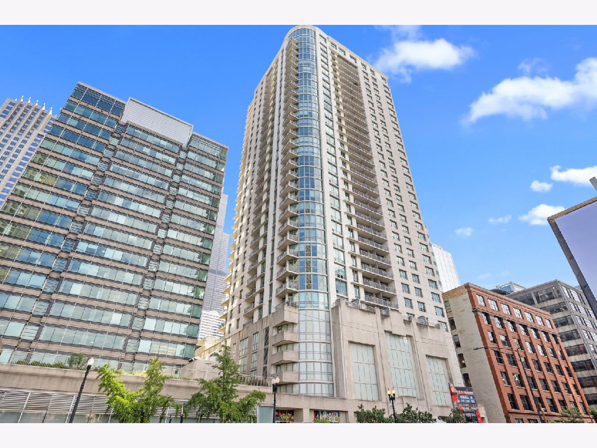  Sold Chicago Illinois, 125 Jefferson