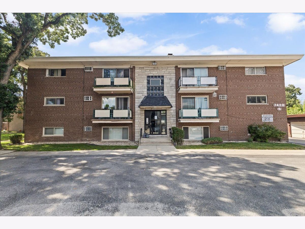  For Sale Worth Illinois, 7420 111th Street