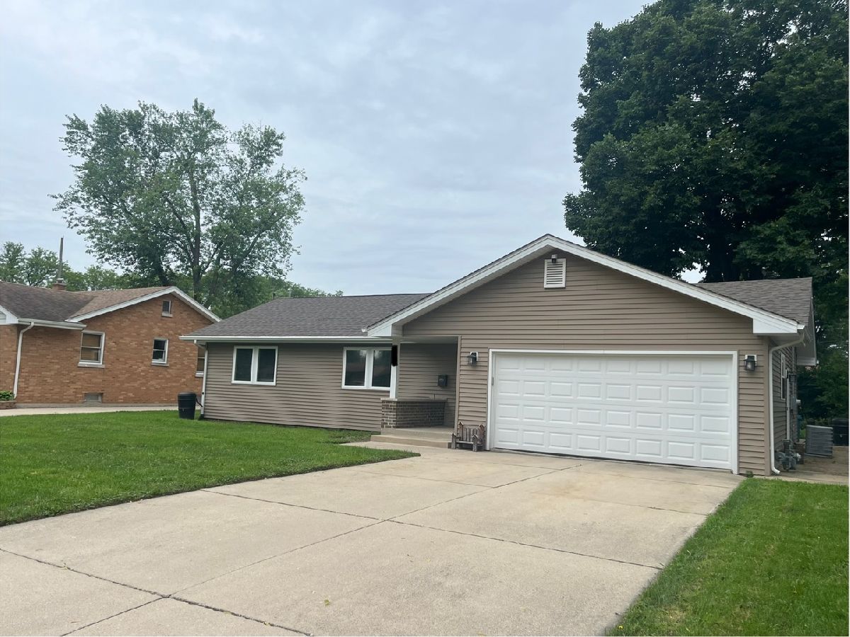  For Rent Aurora Illinois, 714 Sheldon