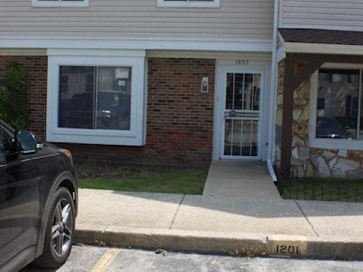  For Sale Country Club Hills Illinois