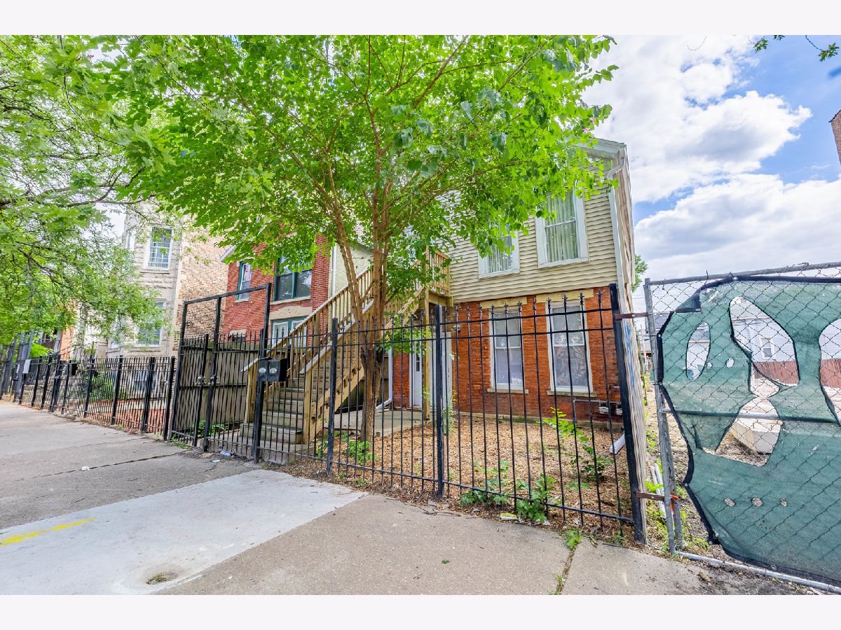 Rented Chicago Illinois, 2819 Jackson