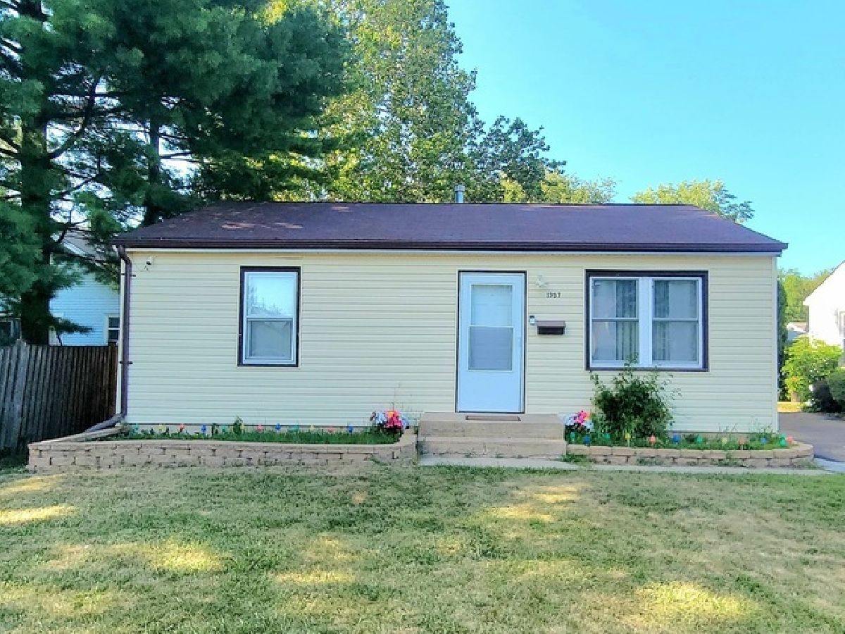  For Rent Joliet Illinois, 1357 Morgan