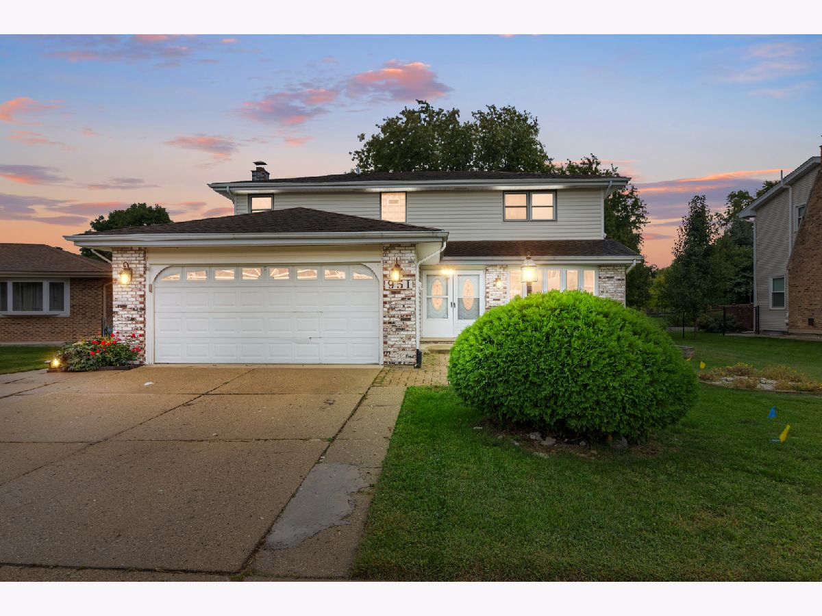  For Sale Carol Stream Illinois, 951 Dearborn Circle