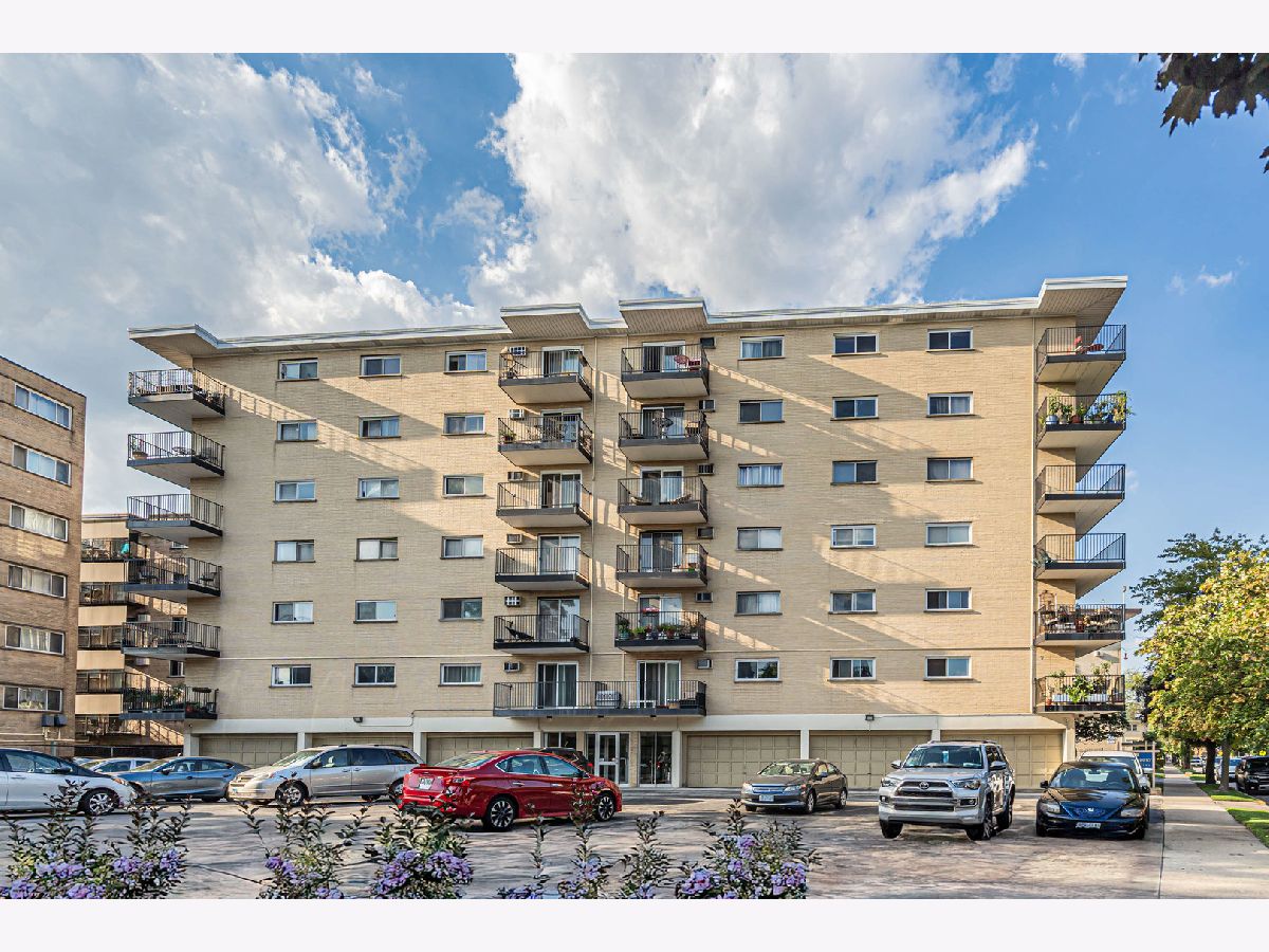  For Sale Forest Park Illinois, 315 Des Plaines Avenue