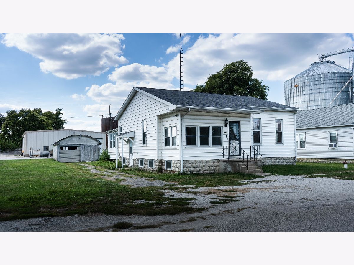  For Sale Graymont Illinois, 307 Washington Street