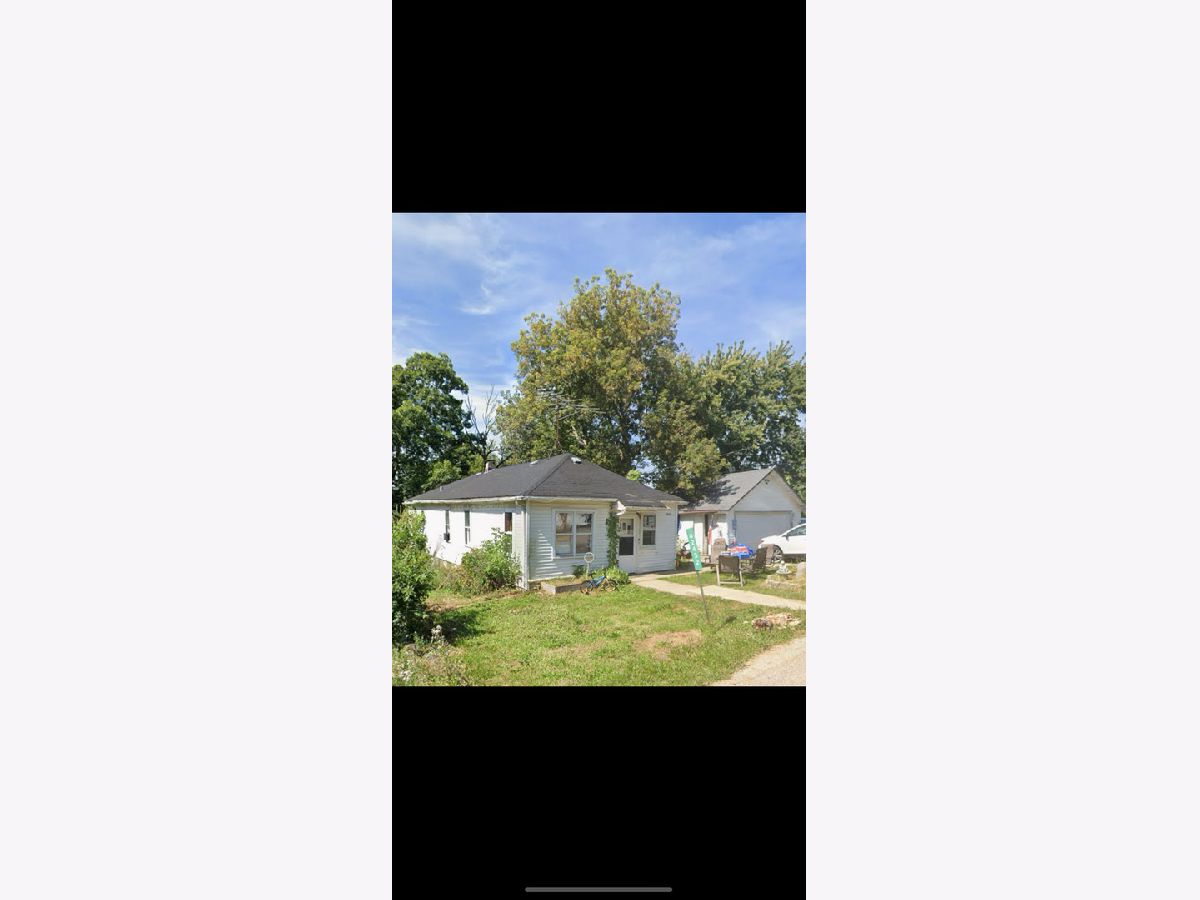  For Sale Antioch Illinois, 42432 Poplar Street