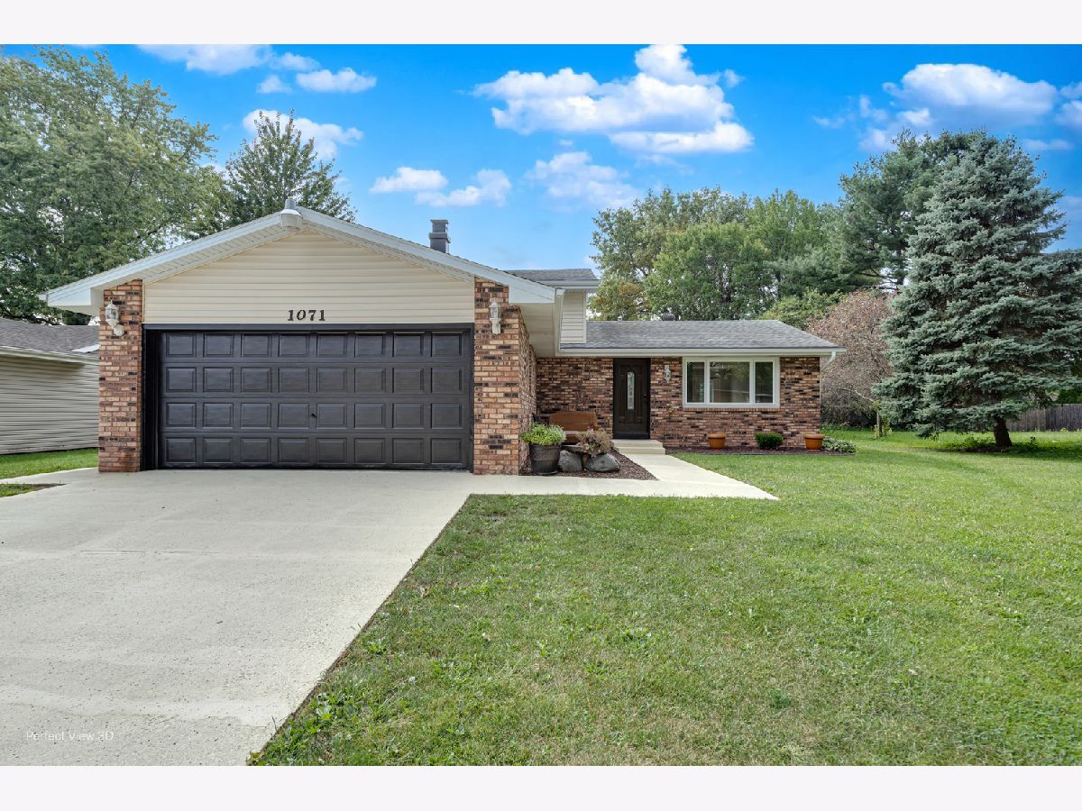  Sold Bradley Illinois, 1071 Mallard