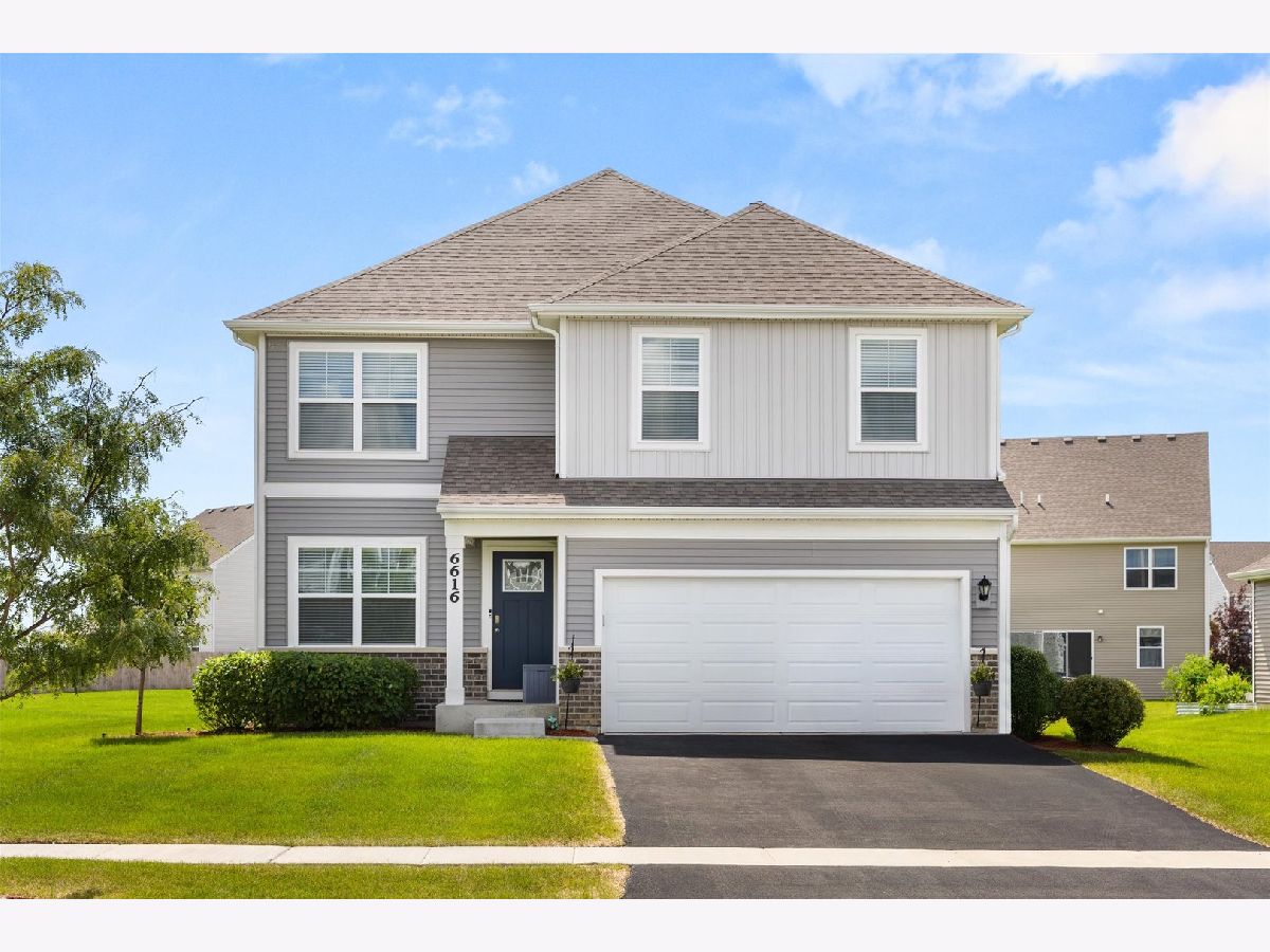 Homes For Sale Legacy Pointe Joliet Illinois, 6616 Hadrian Drive