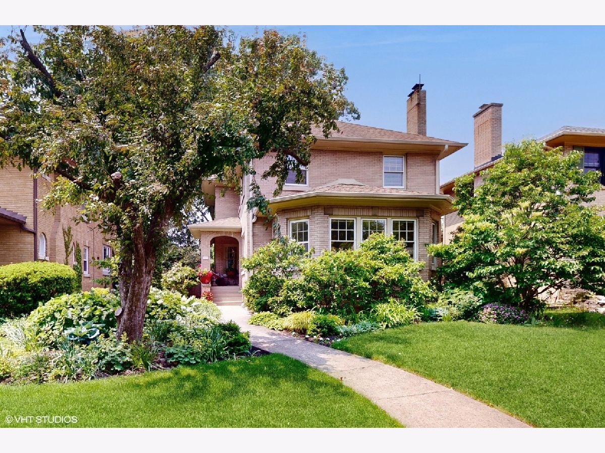 For Sale Oak Park Illinois, 1009 Oak Park Avenue