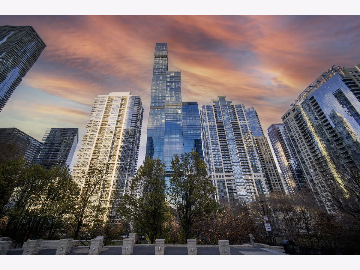  For Sale Chicago Illinois, 363 Wacker Drive