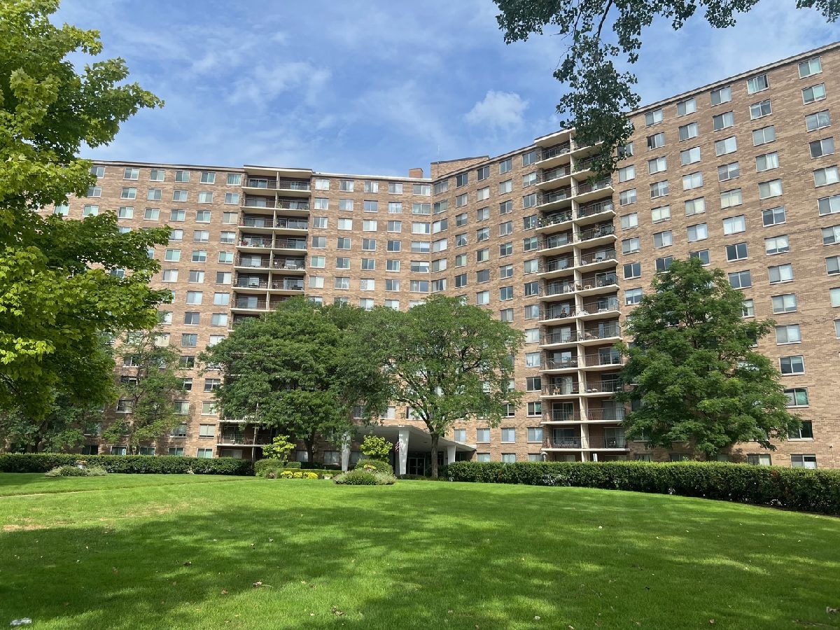  For Sale Chicago Illinois, 7141 Kedzie Avenue
