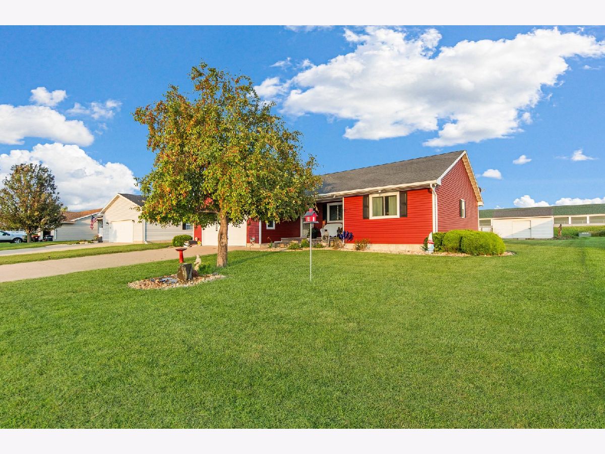  For Sale Wenona Illinois, 4 Prairie View Street