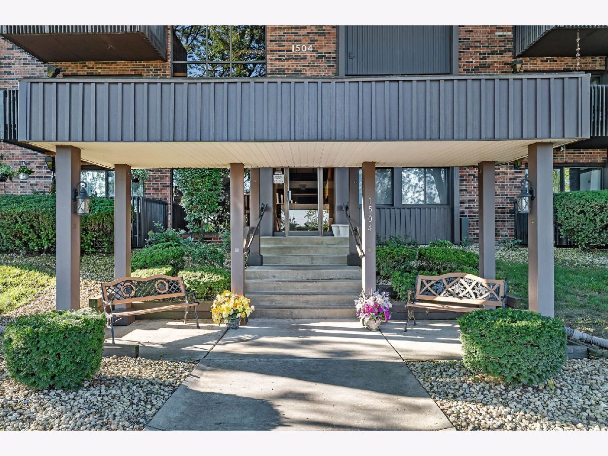  For Sale Joliet Illinois, 1504 Woodbridge Road