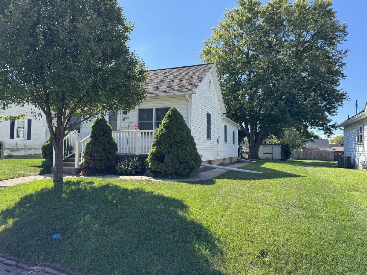  For Sale Lasalle Illinois, 1026 10th Street