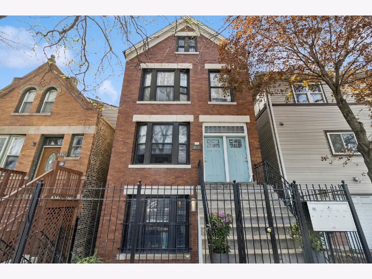  For Sale Chicago Illinois, 1532 Greenview Avenue
