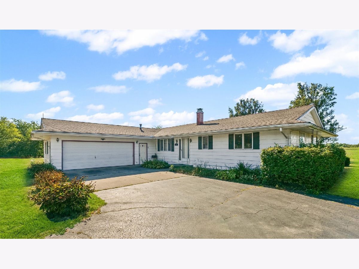  Sold Penfield Illinois, 107 Walnut