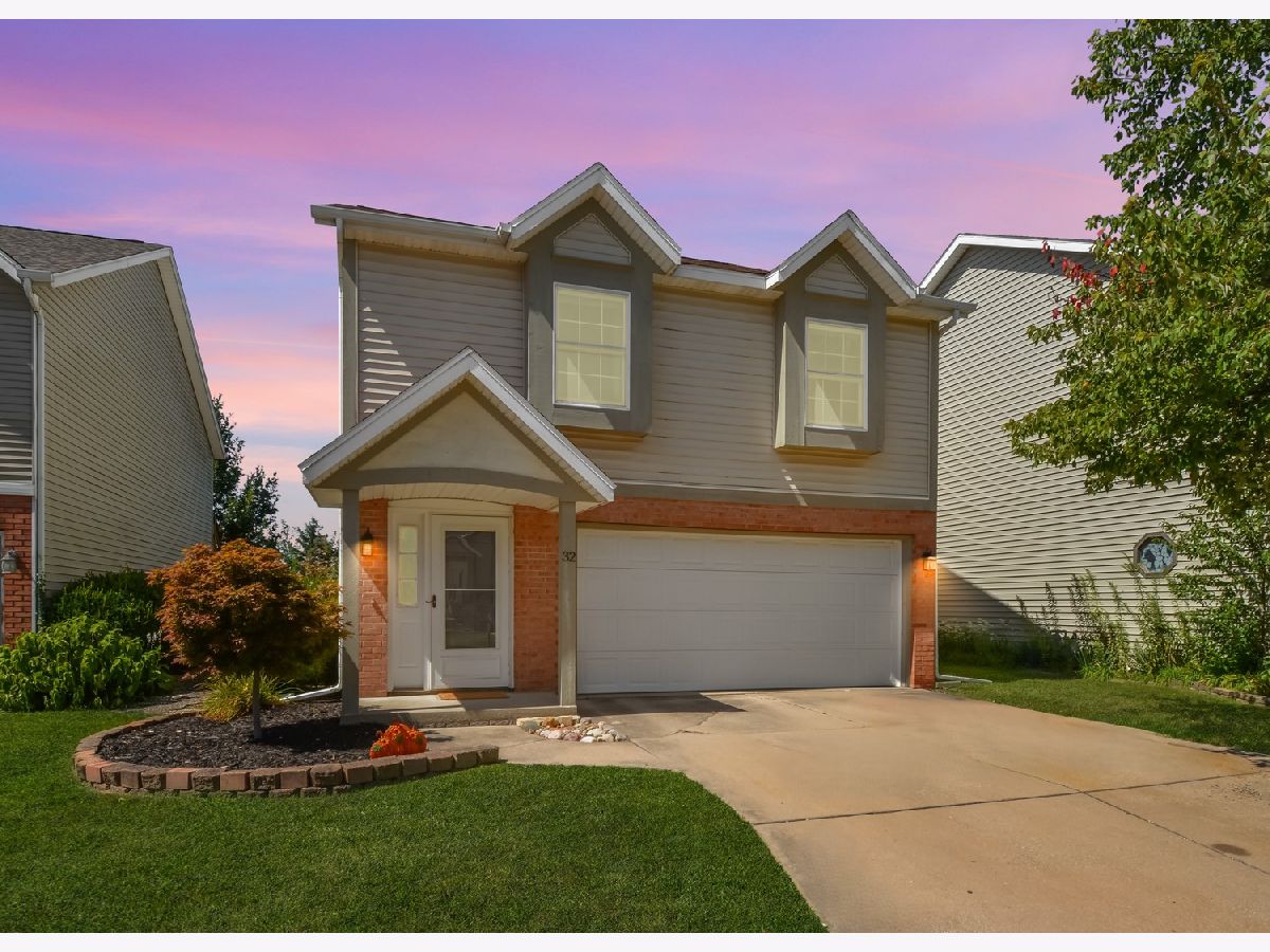  For Sale Bloomington Illinois, 32 Parkshores Drive