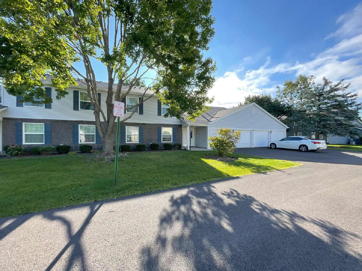  For Rent Bartlett Illinois, 690 Thorntree