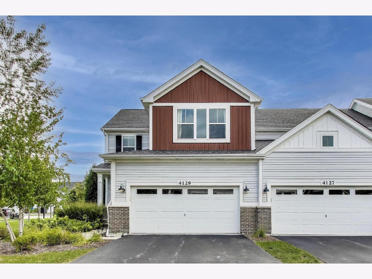  For Rent Aurora Illinois, 4129 Winslow