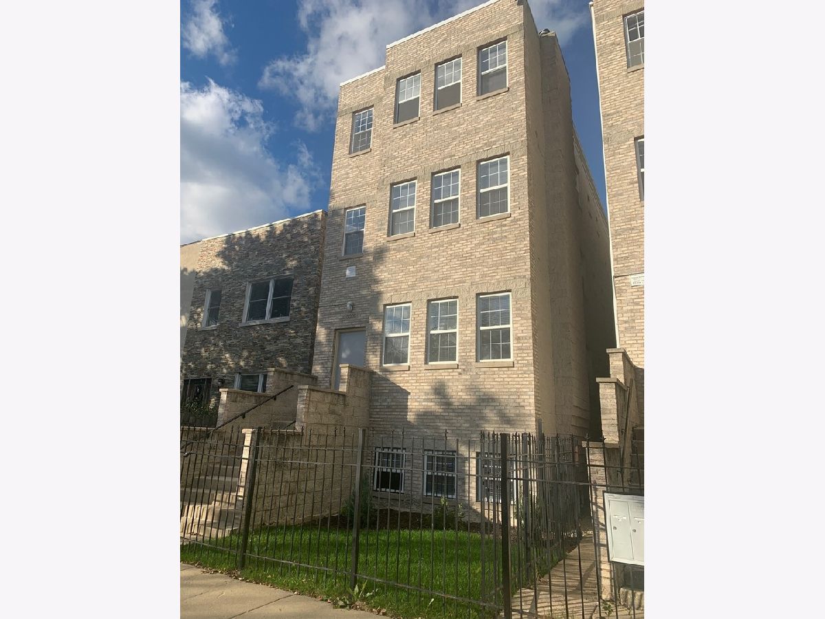 For Rent Chicago Illinois, 3328 Le Moyne