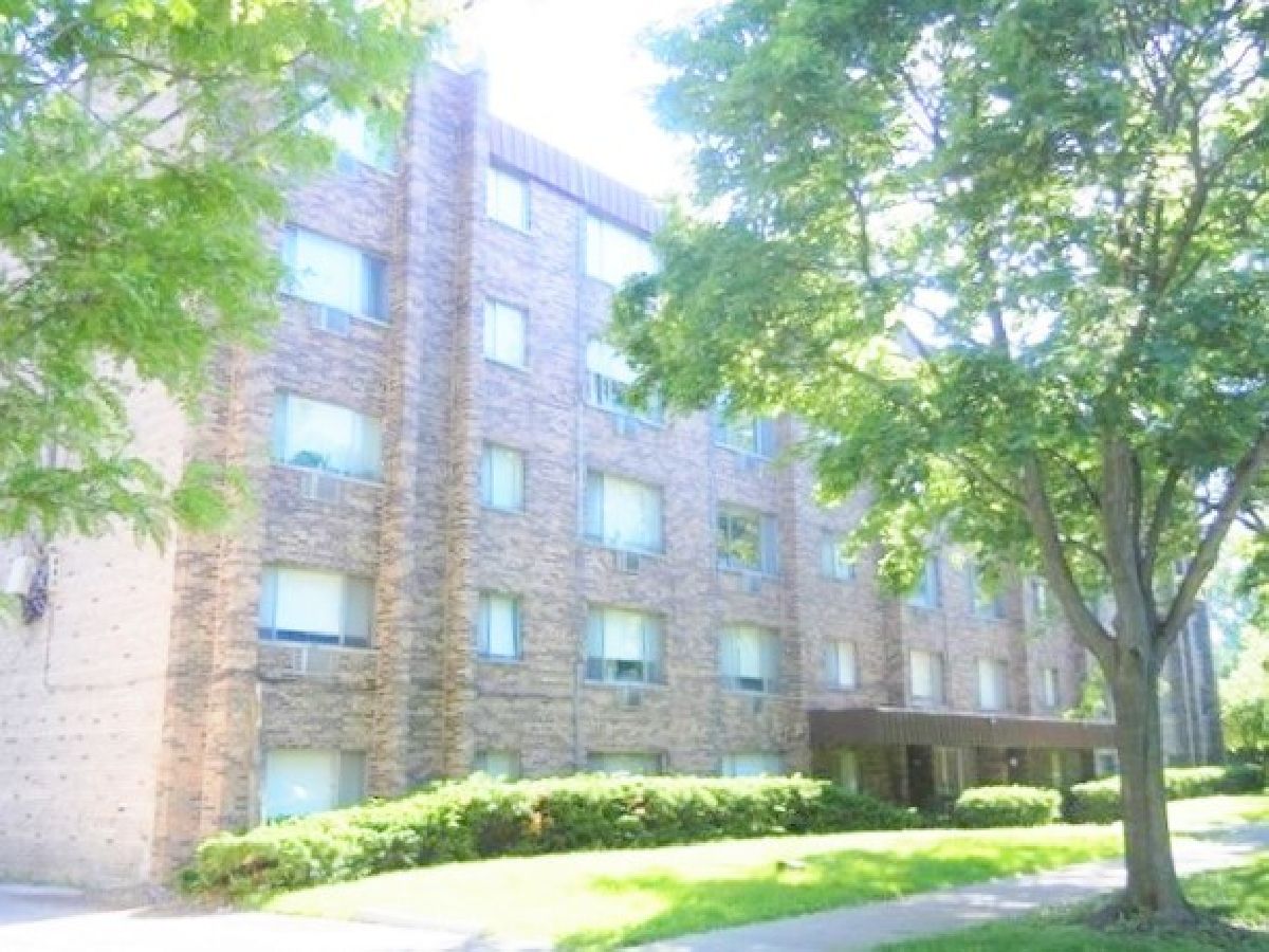  Rented Chicago Illinois, 1775 Highland
