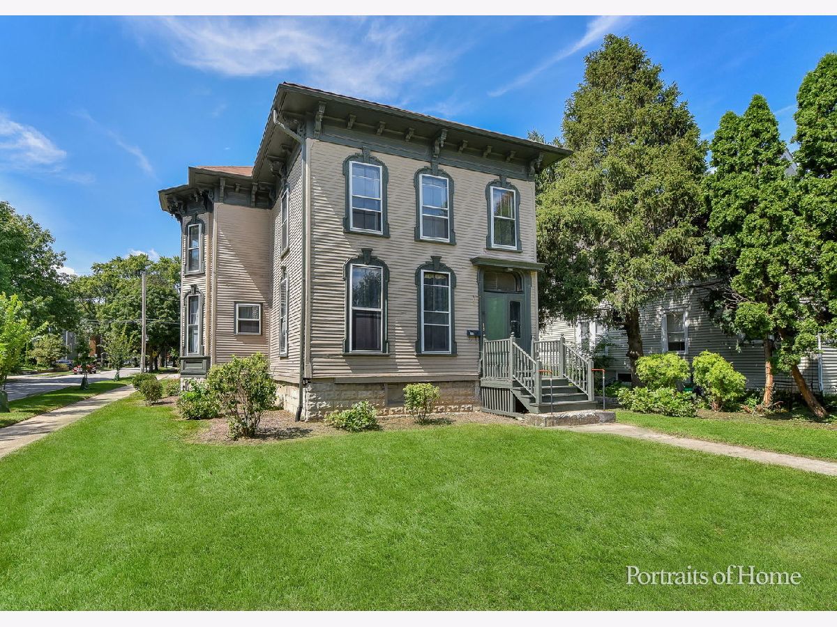  For Sale Naperville Illinois, 205 Wright Street