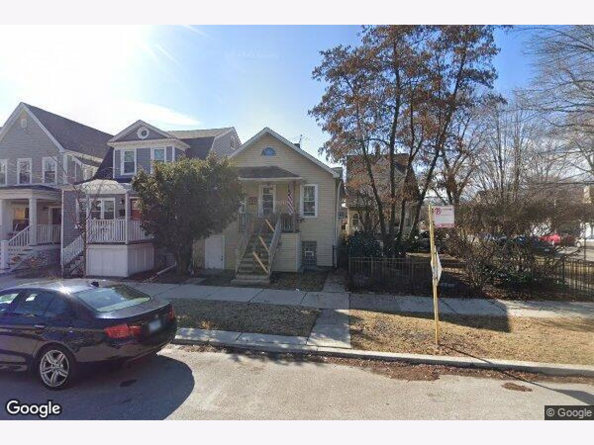  Sold Chicago Illinois, 1835 Summerdale