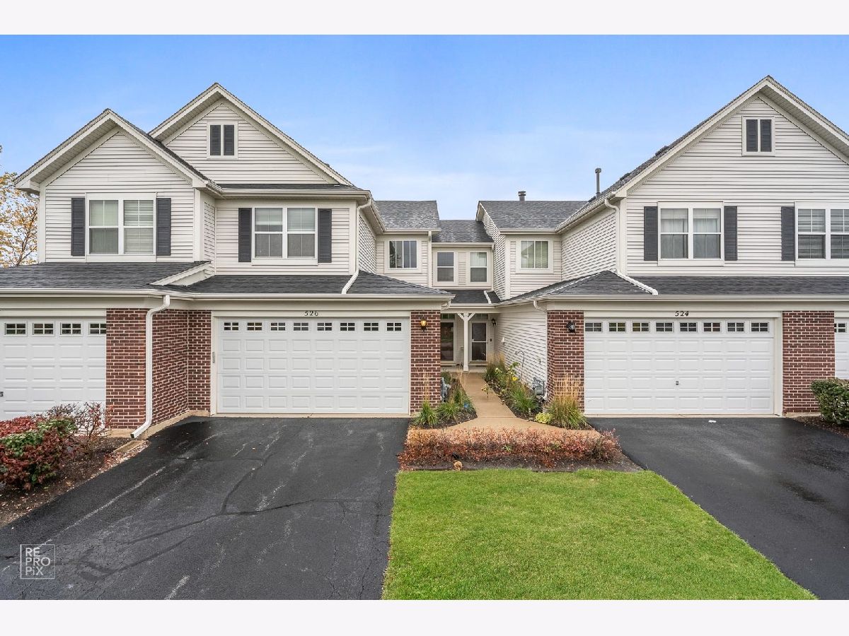  For Rent Oswego Illinois, 526 Majestic