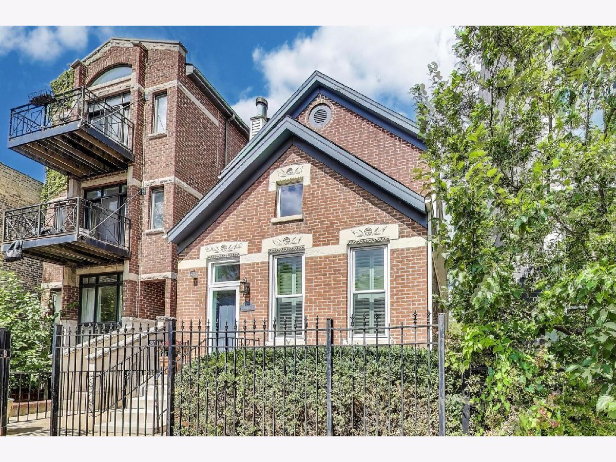  For Sale Chicago Illinois, 1920 Armitage Street