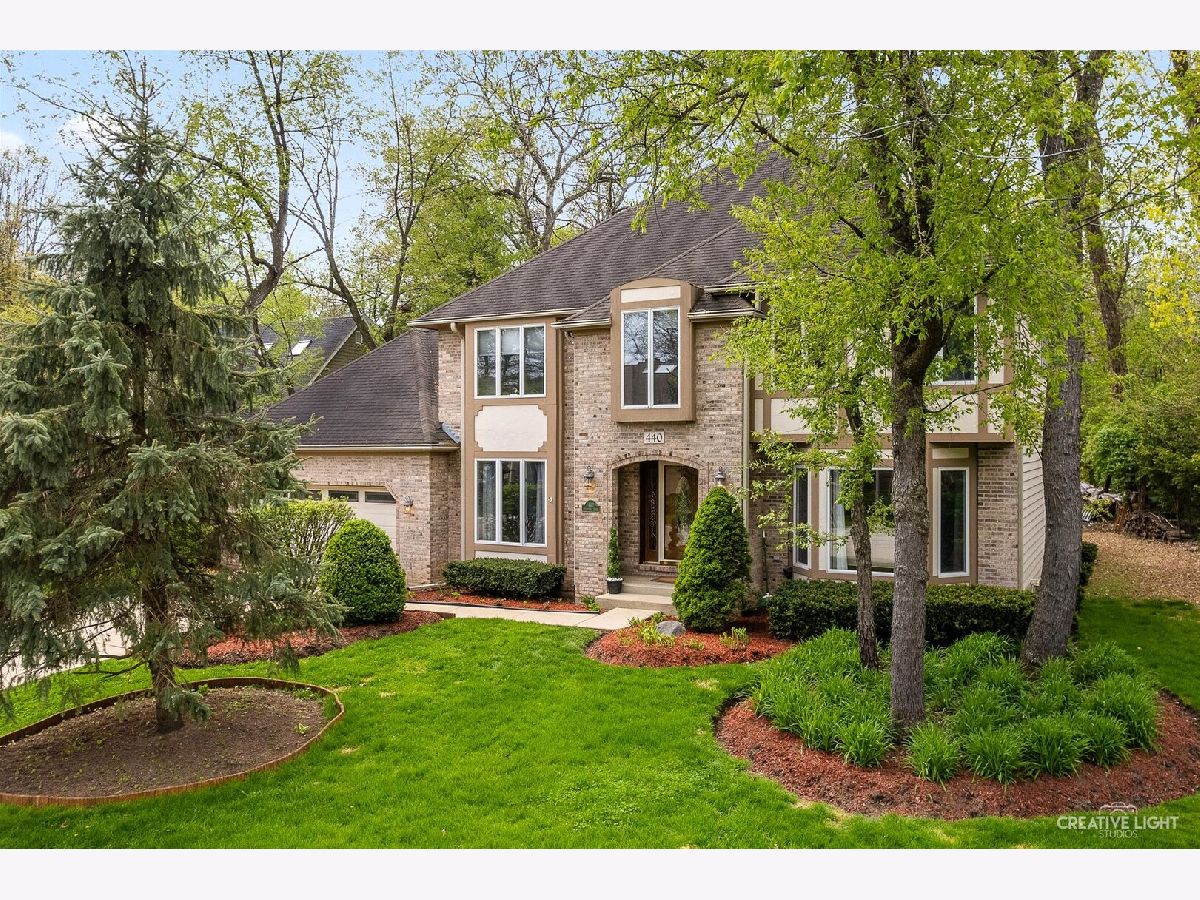  For Sale West Chicago Illinois, 440 Cranesbill Drive