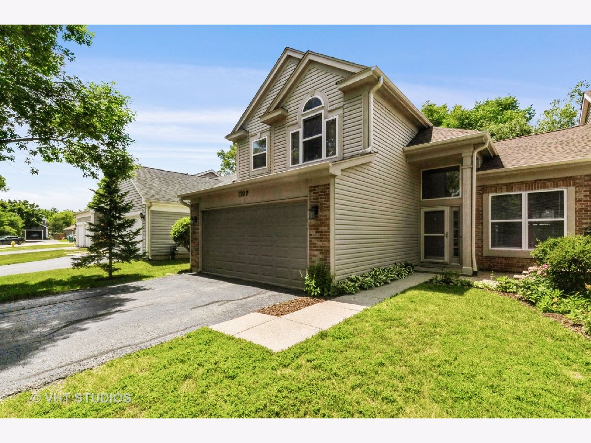  For Sale Grayslake Illinois, 1109 Blackburn Drive