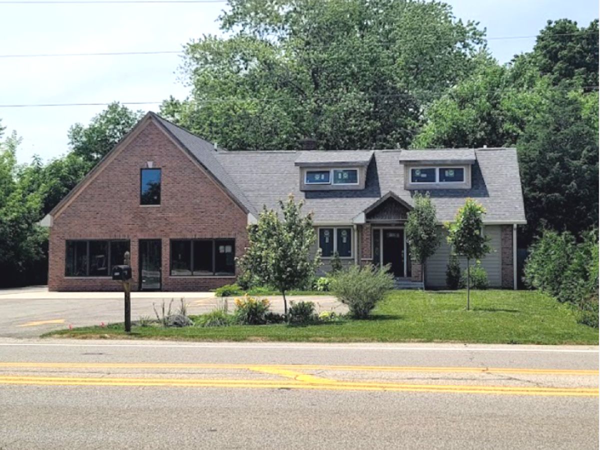  For Sale Grayslake Illinois, 618 Barron Boulevard