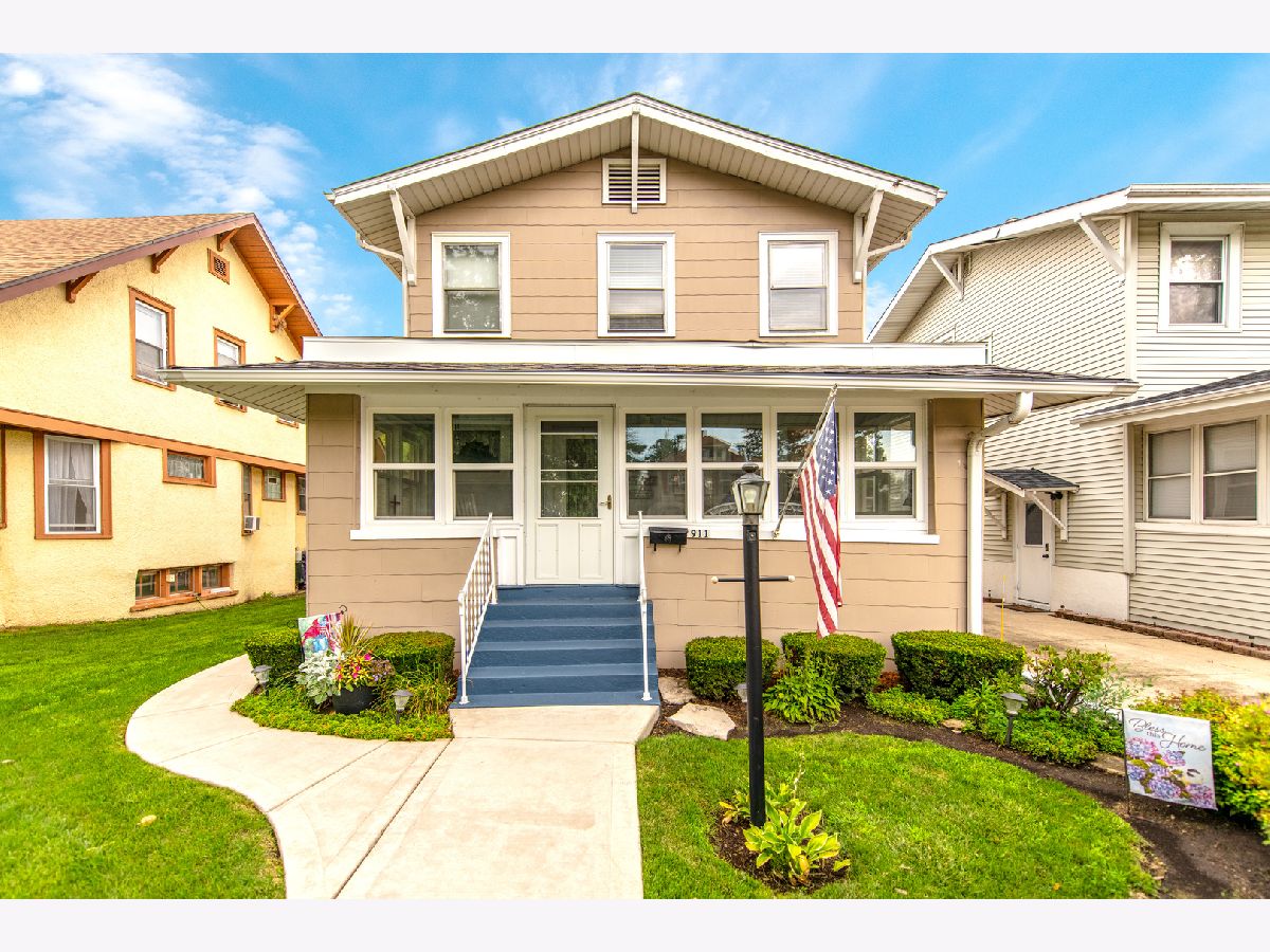  For Sale Joliet Illinois, 911 Richmond Street
