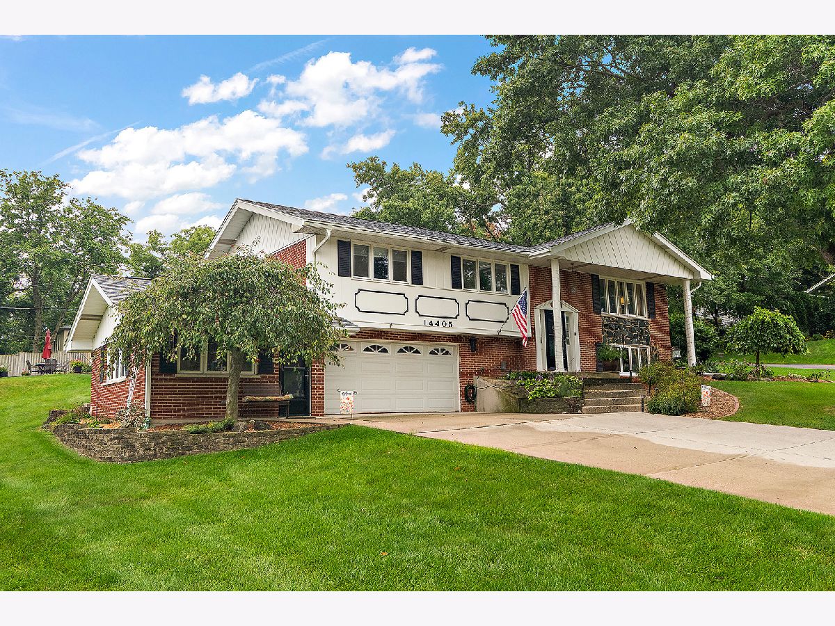  For Sale Orland Park Illinois, 14405 Greenland Avenue