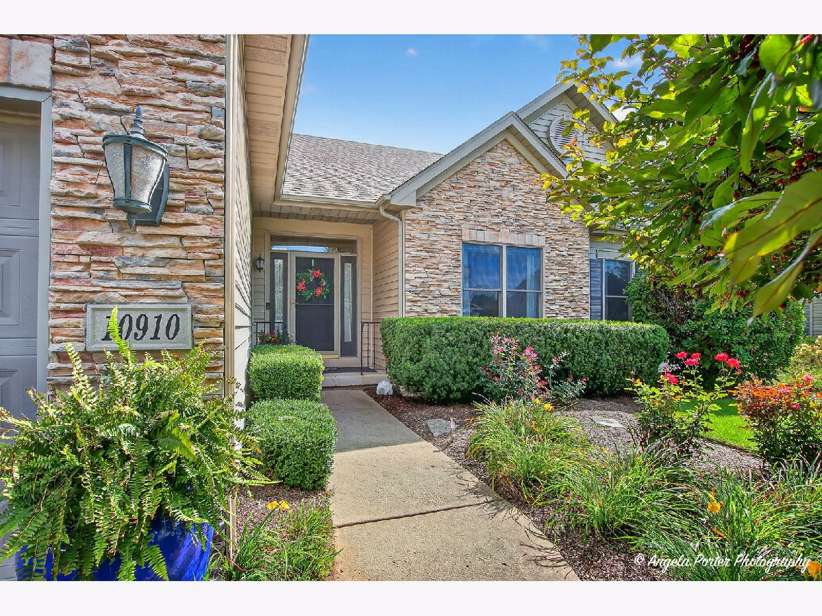  For Sale Richmond Illinois, 10910 Partridge Trail