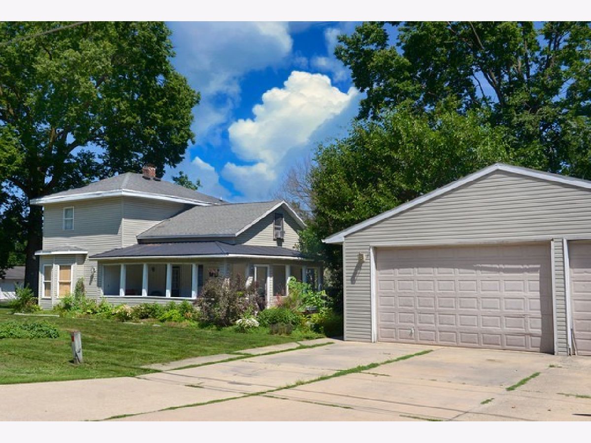  For Sale Seneca Illinois, 207 Lincoln Street