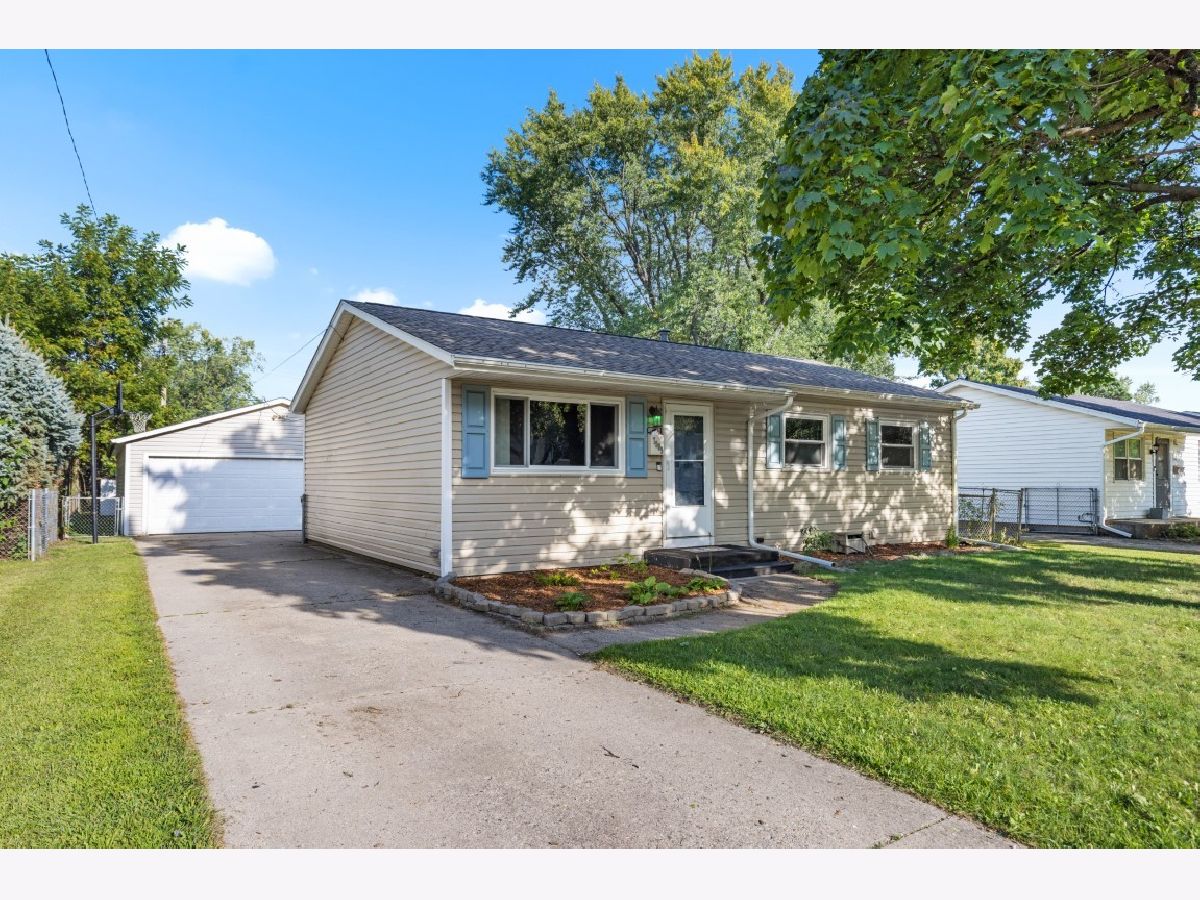  For Sale Loves Park Illinois, 7909 Venus Street