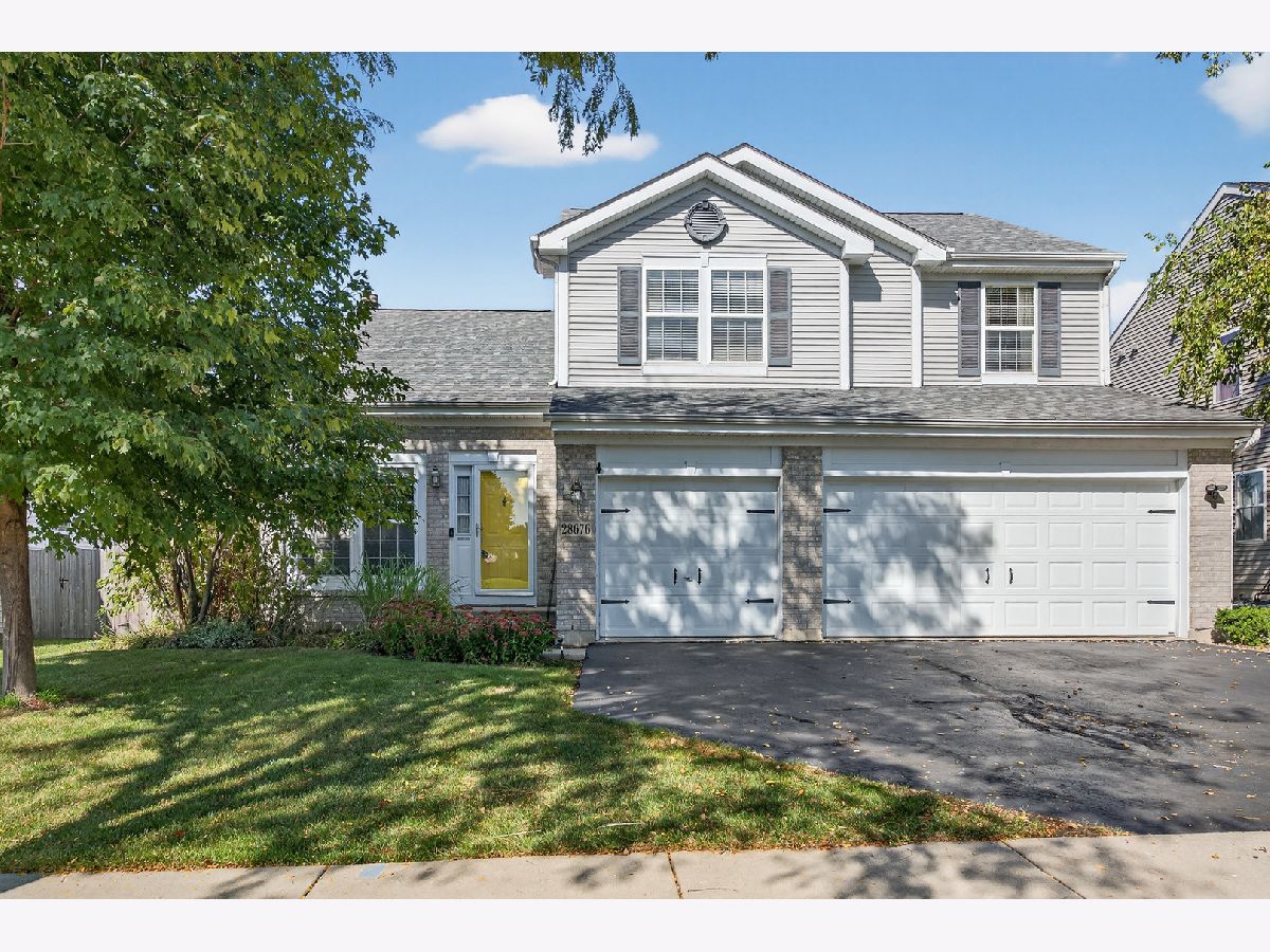 For Sale Lakemoor Illinois, 28676 Schlesser Drive