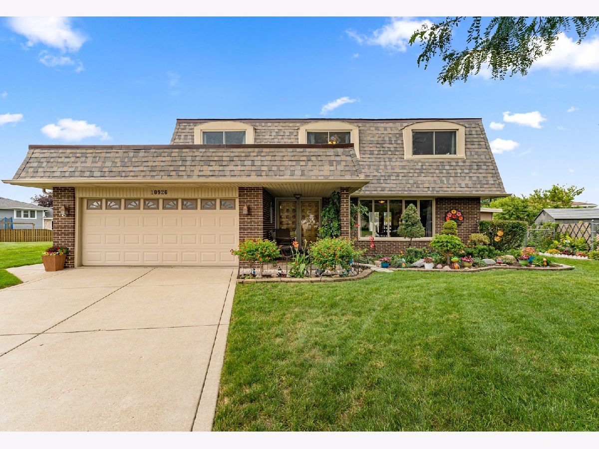  For Sale Palos Hills Illinois, 10926 Circle Court
