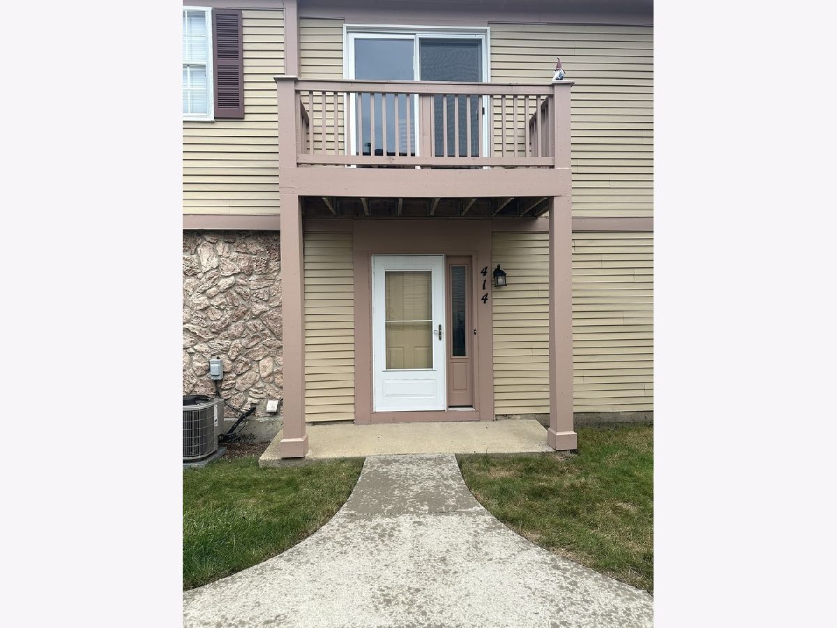  For Sale Vernon Hills Illinois, 414 Briarwood Court