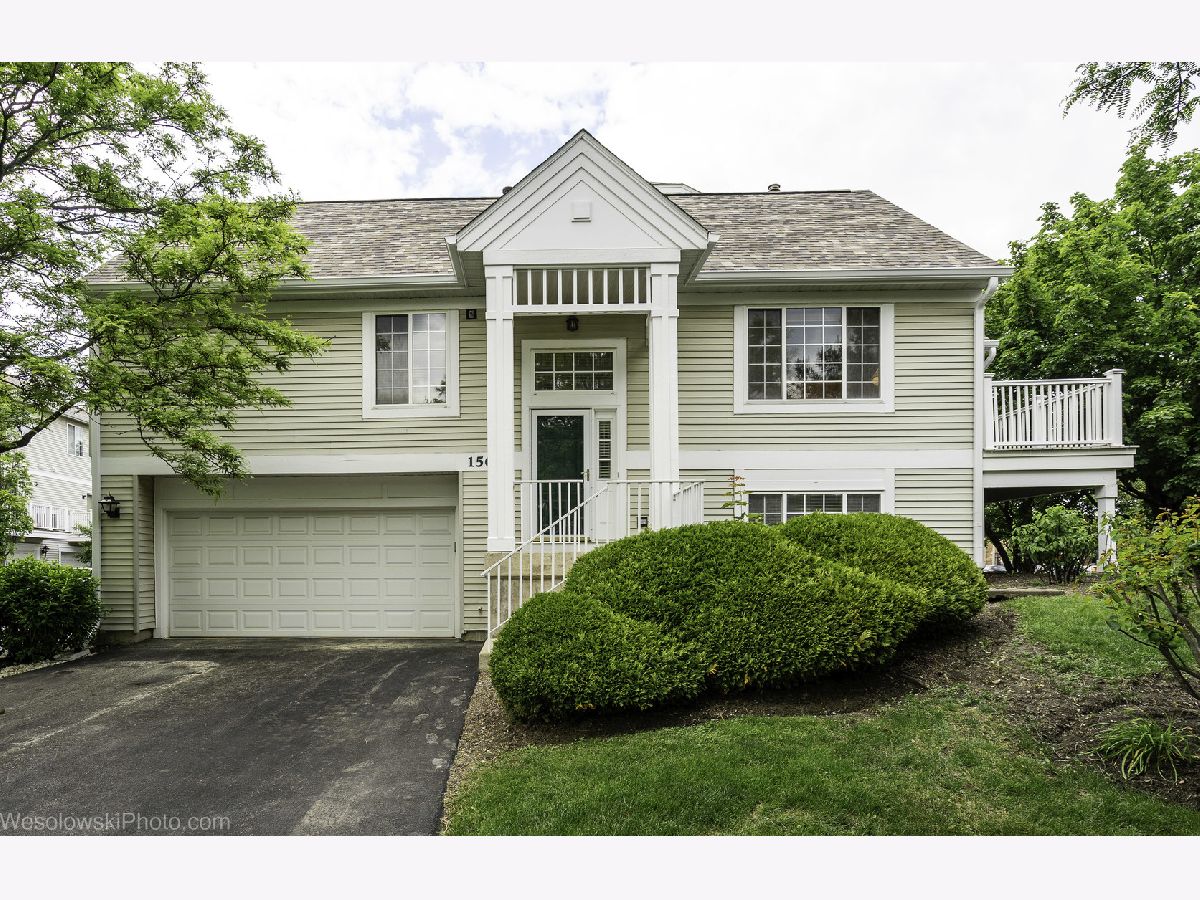  For Sale Wheeling Illinois, 150 Lucerne Court