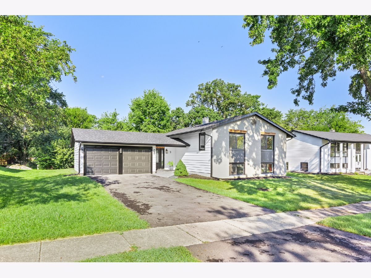  For Sale Bolingbrook Illinois, 3 Charlestown Court