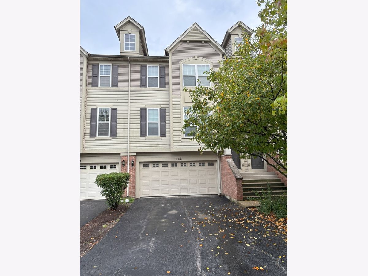  For Rent Aurora Illinois, 3381 Kentshire